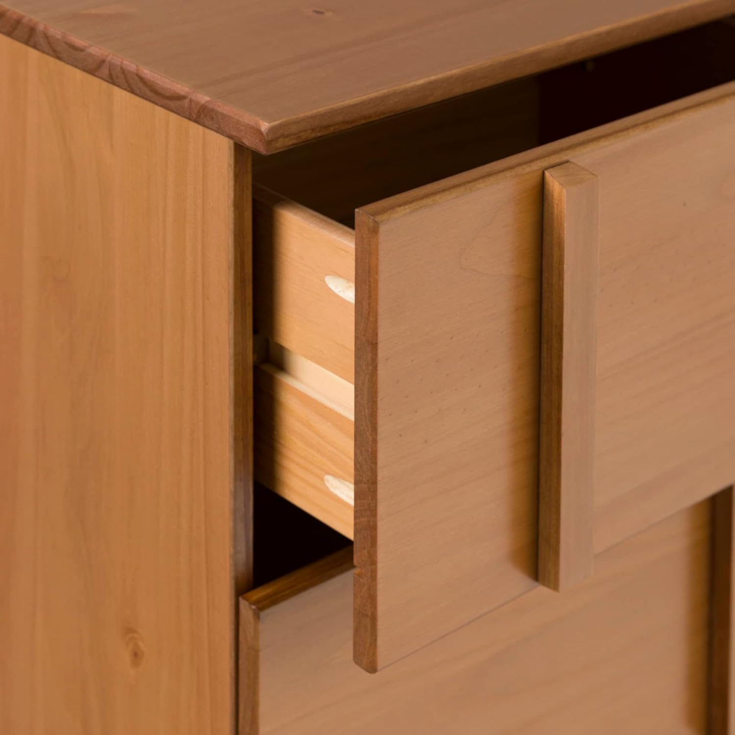 Sprague Contemporary Detailed Drawer Solid Wood Nightstand 20 Inch Caramel